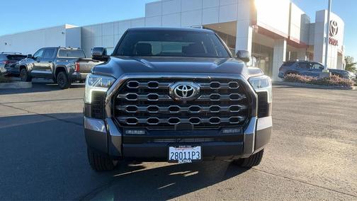 2022 Toyota Tundra Platinum