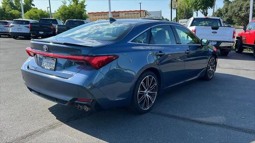 2019 Toyota Avalon Touring