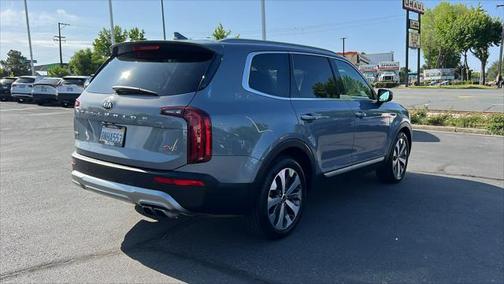 2020 Kia Telluride S