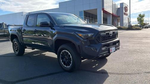 2025 Toyota Tacoma Hybrid TRD Off Road