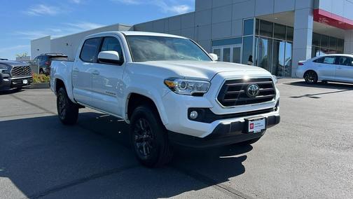 2022 Toyota Tacoma SR5
