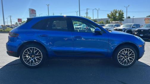 2017 Porsche Macan AWD