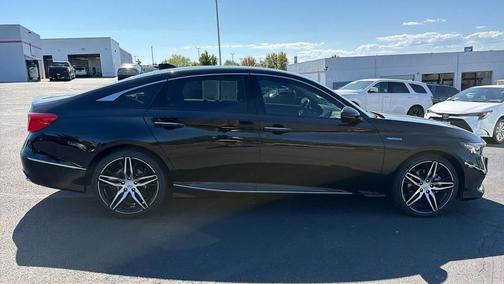 2022 Honda Accord Hybrid Touring