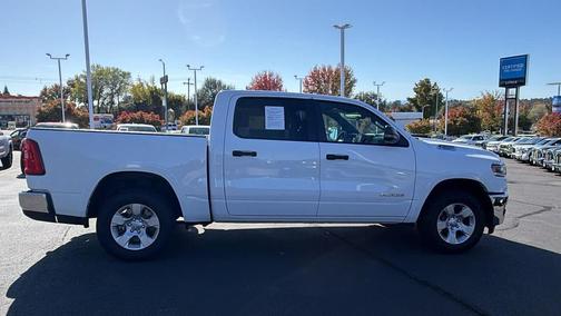 Bright White Clearcoat 2025 RAM 1500 Big Horn/Lone Star