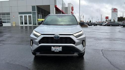2023 Toyota RAV4 Hybrid SE