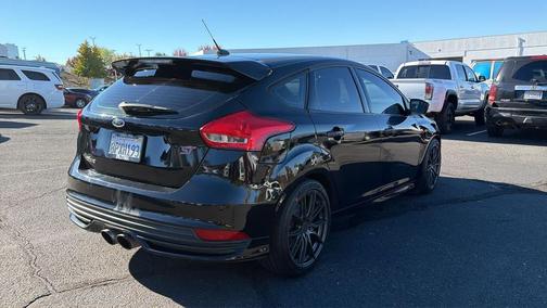 2016 Ford Focus ST 
