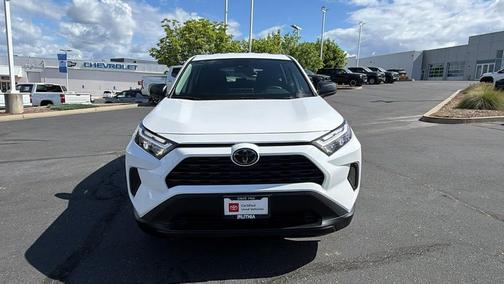Ice Cap 2025 Toyota RAV4 LE