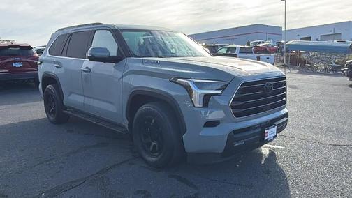 2024 Toyota Sequoia SR5