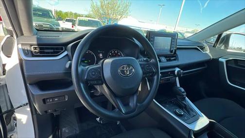 2021 Toyota RAV4 Hybrid LE