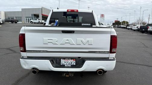 2018 RAM 1500 Limited Crew Cab 4x4 5'7' Box
