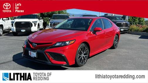 2022 Toyota Camry SE