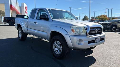 2005 Toyota Tacoma PreRunner Access Cab