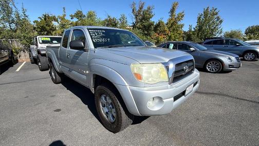 2005 Toyota Tacoma PreRunner Access Cab