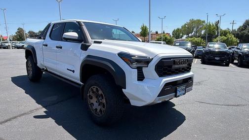 Ice Cap 2026 Toyota Tacoma Hybrid Trailhunter
