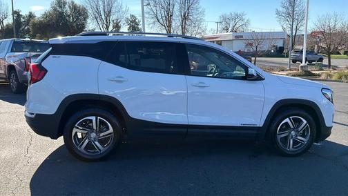 2021 GMC Terrain SLT