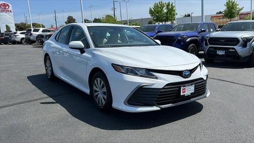 2022 Toyota Camry LE