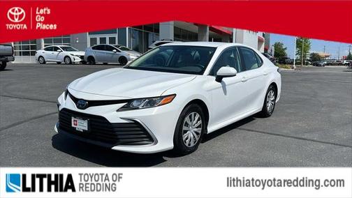 2022 Toyota Camry LE