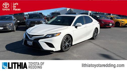 2018 Toyota Camry SE