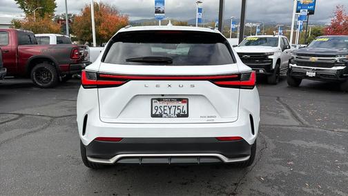 2022 Lexus NX 350 F SPORT Handling