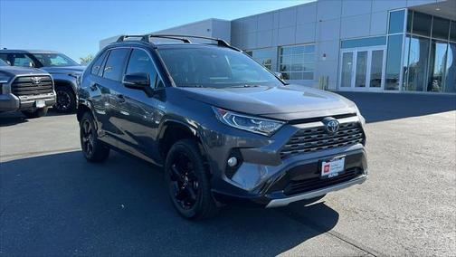 2021 Toyota RAV4 Hybrid SE
