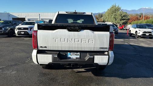 2026 Toyota Tundra Hybrid Platinum