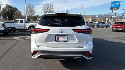 2022 Toyota Highlander XSE
