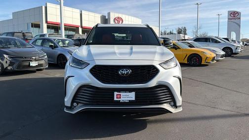 2022 Toyota Highlander XSE