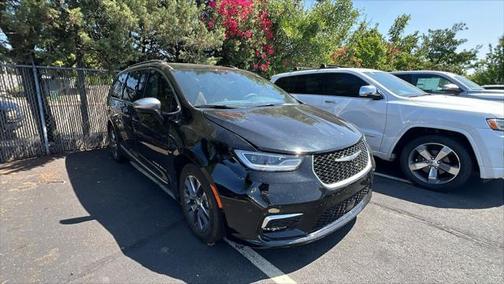 2023 Chrysler Pacifica L