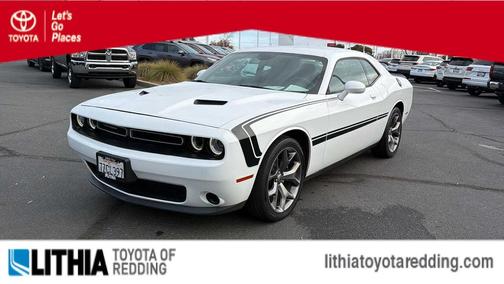 2017 Dodge Challenger SXT