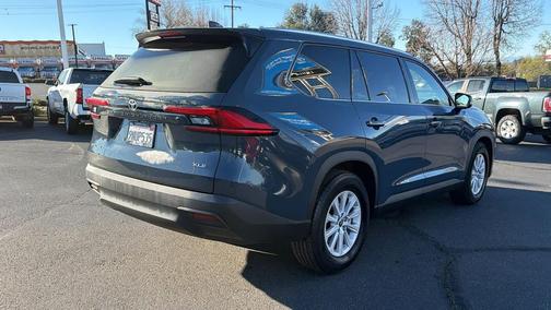 2024 Toyota Grand Highlander Hybrid XLE