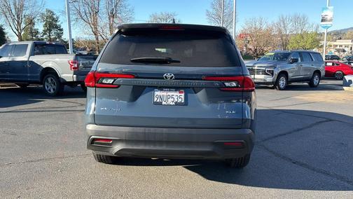 2024 Toyota Grand Highlander Hybrid XLE