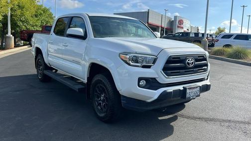 2017 Toyota Tacoma SR5