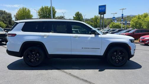 2021 Jeep Grand Cherokee L Altitude