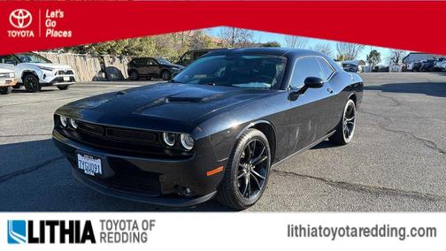 2017 Dodge Challenger SXT