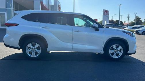 2020 Toyota Highlander L