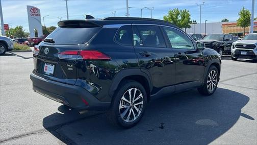 2023 Toyota Corolla Cross XLE