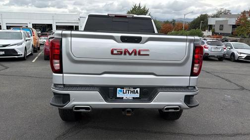 2022 GMC Sierra 1500 Elevation
