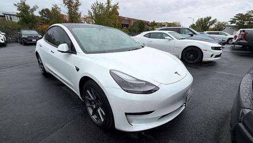 2022 Tesla Model 3 Long Range