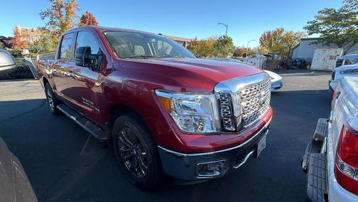 2019 Nissan Titan SV