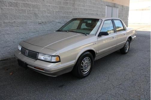 1996 Oldsmobile Cutlass Ciera SL 63k miles