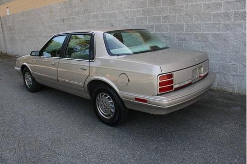 1996 Oldsmobile Cutlass Ciera SL 63k miles