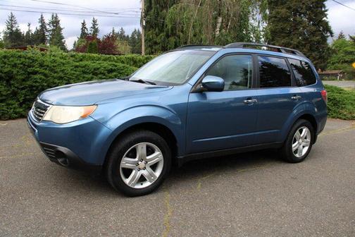 Newport Blue Pearl 2010 Subaru Forester 2.5 X Premium