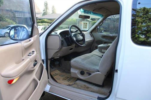 1997 Ford F-150 XLT SuperCab Flareside