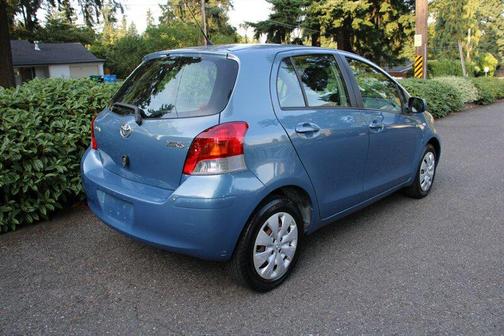 2010 Toyota Yaris Base