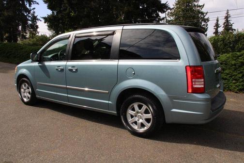 Clearwater Blue Pearlcoat 2010 Chrysler Town & Country Touring
