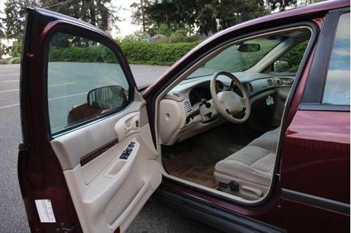 2002 Chevrolet Impala Base