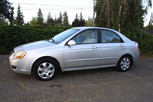 Bright Silver Metallic 2008 Kia Spectra EX
