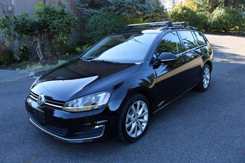 2016 Volkswagen Golf SportWagen TSI SE 4-Door