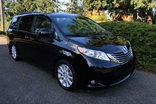 2014 Toyota Sienna XLE