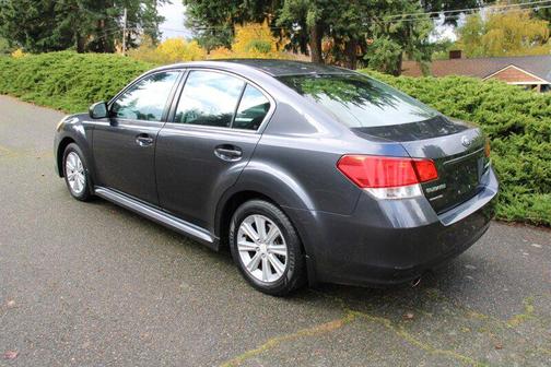 2011 Subaru Legacy Premium